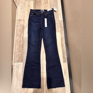 Nicole Miller high rise bootcut jeans, size 4, NWT, never worn